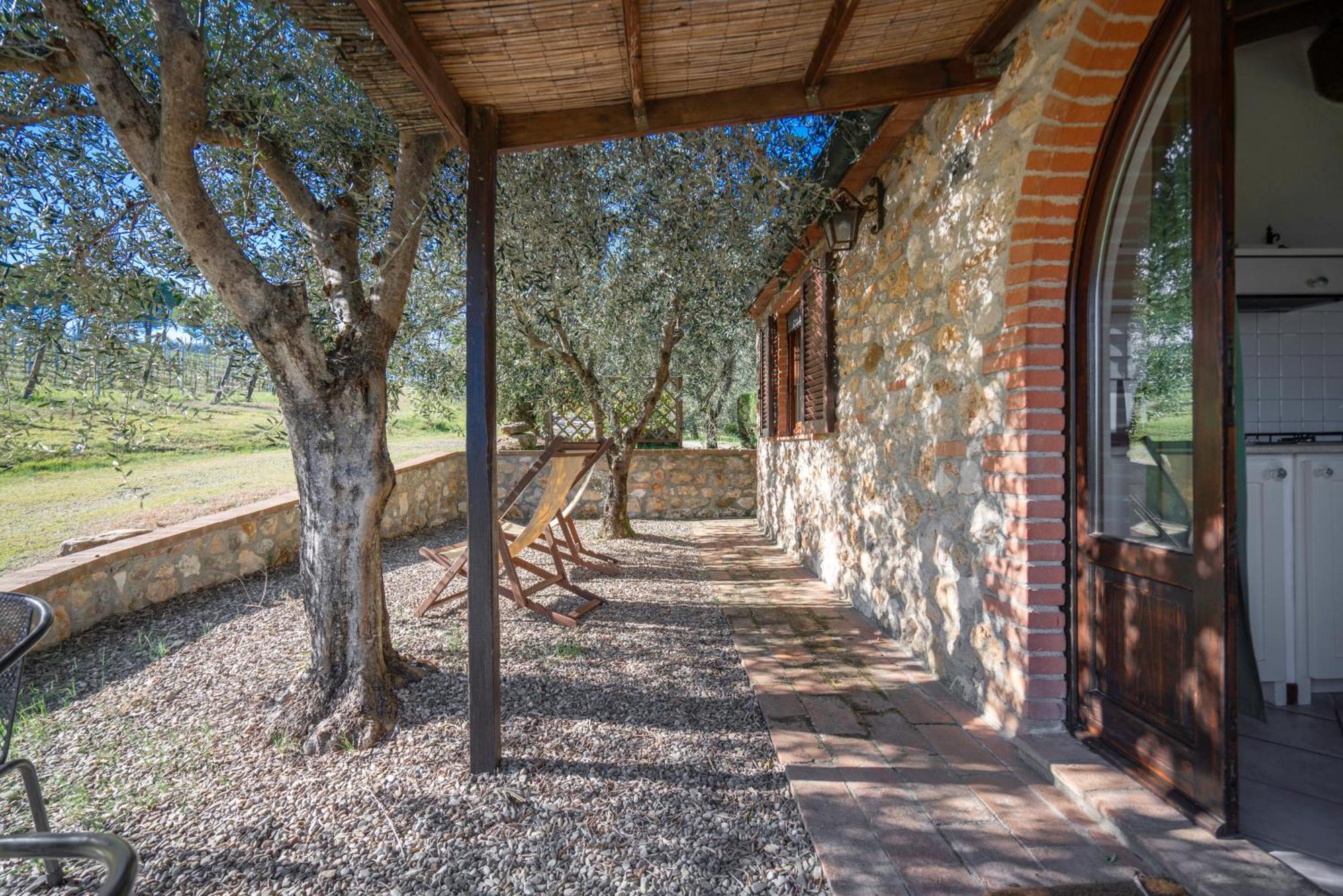 Agriturismo Agresto Apartments, Pool, Siena Hills Casole dʼElsa Kültér fotó